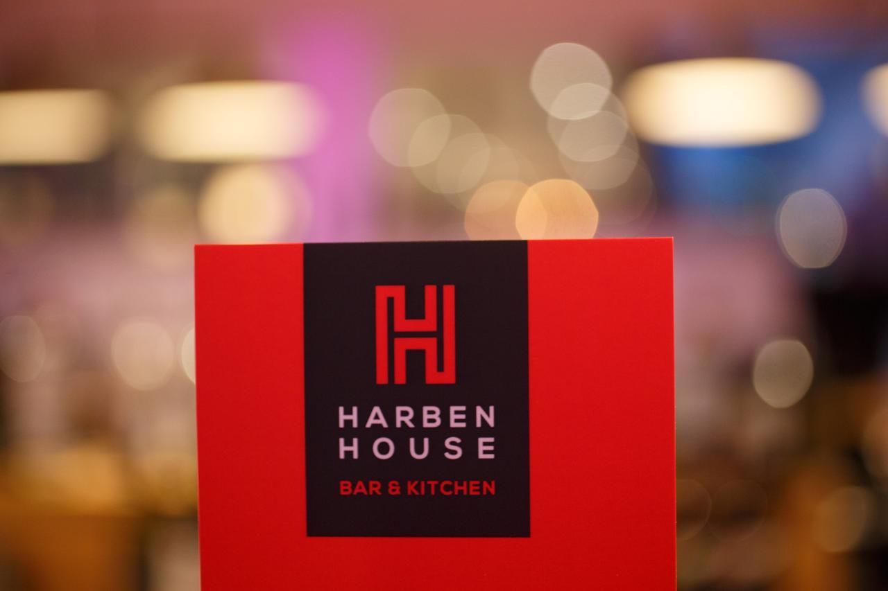Harben House Hotel Newport Pagnell Exterior photo